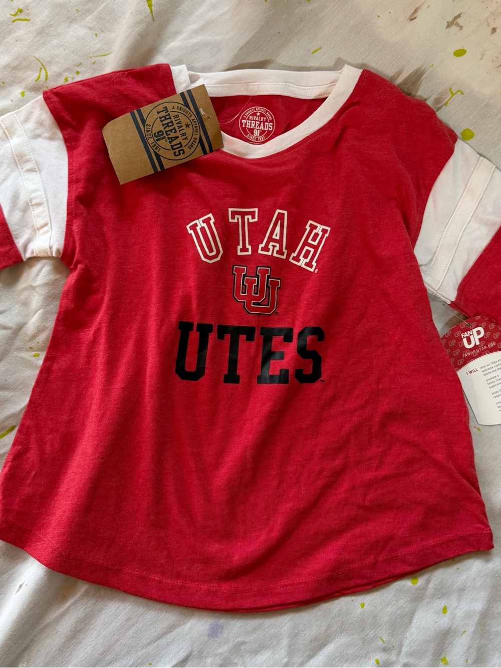 Rivalry Threads Utah Utes Kids tee with white sleeves ‘Utah Utes’ Size S 6/6x